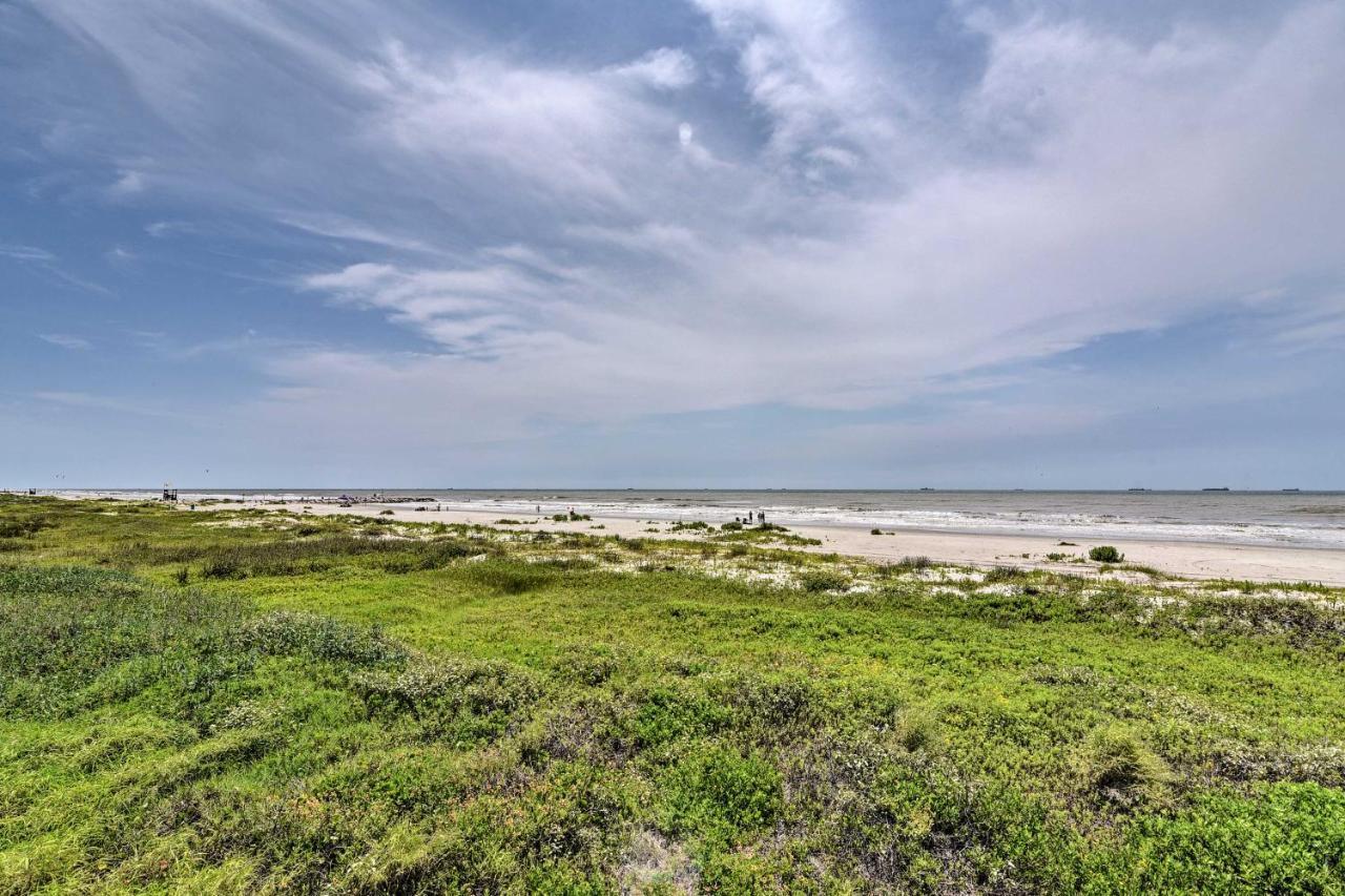 Spacious And Modern Family Duplex In Galveston! Exterior foto
